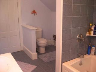 88 Larch St, Providence RI  02906-2602 exterior