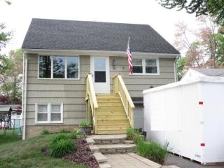 19 Camden Rd, Parsippany, NJ 07054-3201