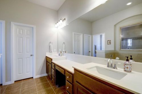 829 Catalina Ln, Austin TX 78737-4715 exterior