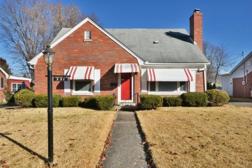 321 Hollyhill Dr, Lexington, KY 40503-2235