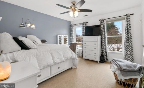 2 Granby Ct, Rockville MD 20855-1406 exterior