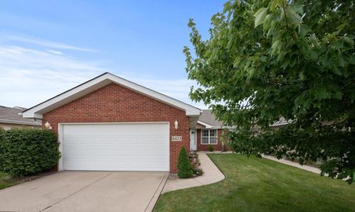 8423 Pierce St, Gary, IN 46410-8142