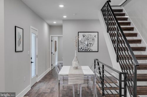 1013 24th St, Philadelphia PA  19146-2543 exterior