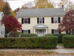 33 Chapin Rd, Newton, MA 02459-1806