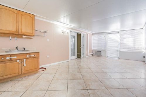 3201 Osborne Ave, Tampa FL 33610-2156 exterior