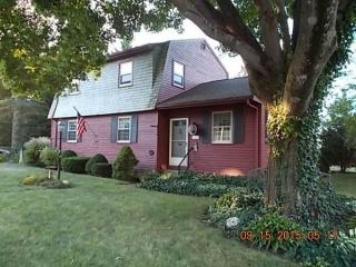 169 Fatima Dr, Bristol, RI 02809-4730