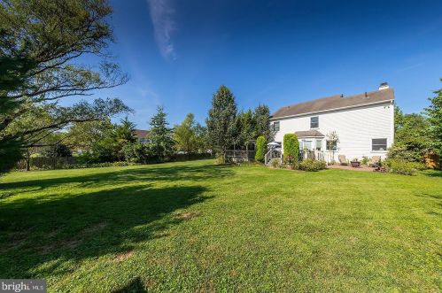 432 Labrador Trl, Harrison Township NJ 08062-3220 exterior