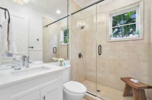 27 Hersey Dr, Boynton Beach FL 33435-7017 exterior