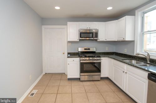 2132 Ellsworth St, Philadelphia PA  19146-2828 exterior