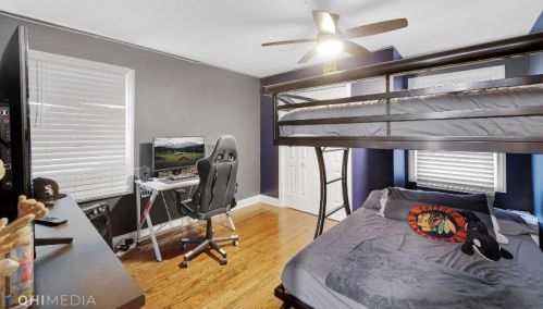 6975 Armitage Ave, Chicago IL 60639-3212 exterior