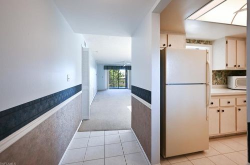 5683 Rattlesnake Hammock Rd, Naples FL 34113-3575 exterior