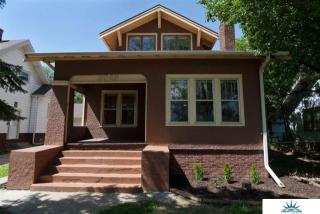 3028 Lincoln Blvd, Omaha NE  68131-1437 exterior