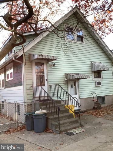 1730 42 St, Camden NJ 08110-2119 exterior