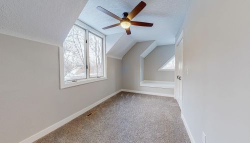 2501 Arc St, Saint Paul MN 55109-1918 exterior