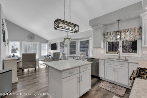 341 Devon St, Lakehurst NJ  08759-4637 exterior