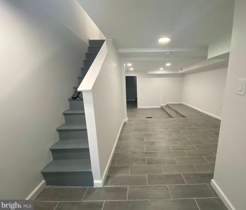 6346 18 St, Philadelphia PA 19140-3508 exterior