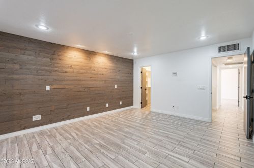 9814 1st St, Tucson AZ  85748-1950 exterior