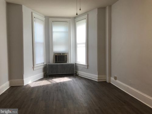 1325 Q St, Washington DC  20009-4316 exterior