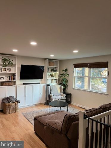 217 Summit Ave, Blenheim NJ  08012-4112 exterior