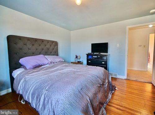 439 Park Dr, Manor PA 19036-1617 exterior