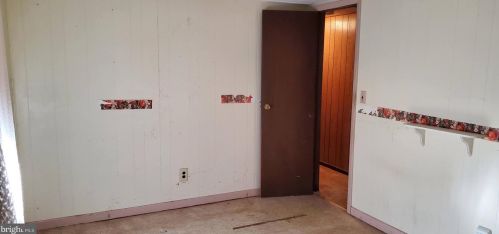 32870 Holly Pne Dr, Lewes DE 19958-4446 exterior