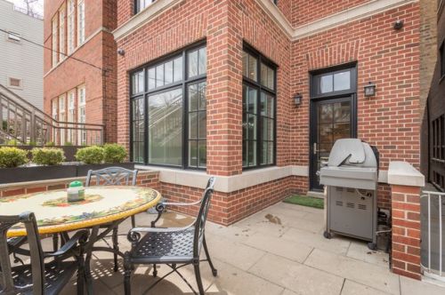 1945 Dayton St, Chicago IL 60614-5028 exterior