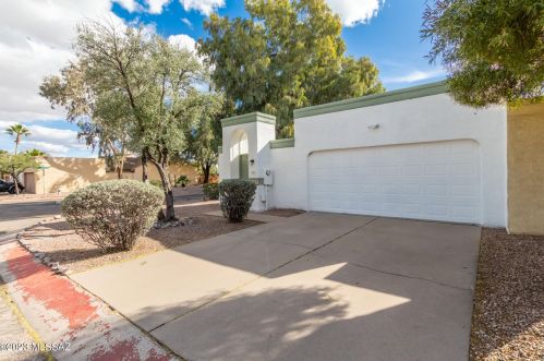 3001 Avenida Destino, Tucson, AZ 85746-8268