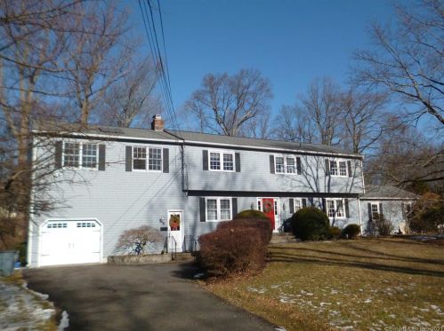 7 Colony Rd, Westport CT  06880-3703 exterior