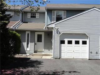 894 Briarstone Rd, Bethlehem, PA 18017-2309