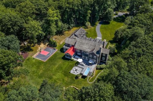 8 Dellwood Farm Way, Armonk, NY 10504-1249