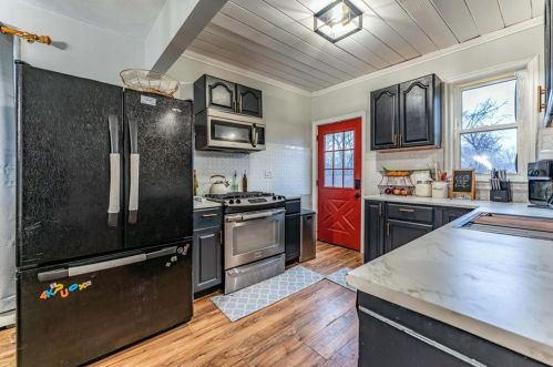 311 Front St, Woonsocket RI  02895-5207 exterior