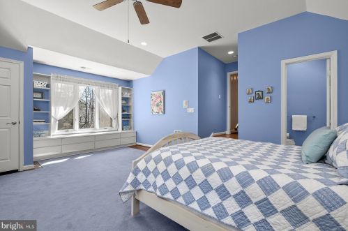 11820 Beekman Pl, Rockville MD 20854-2177 exterior