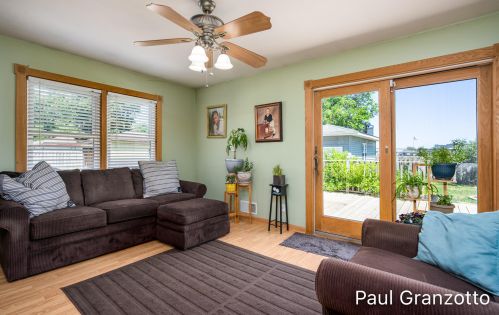 1467 Den Hertog St, Wyoming MI 49509-2730 exterior