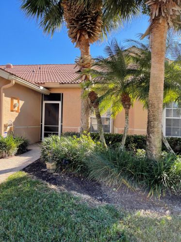 8513 Logia Cir, Boynton Beach FL 33472-7126 exterior