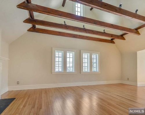 1 Laurel Pl, Montclair NJ  07043-1501 exterior