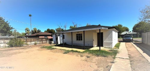 3322 17 Dr, Phoenix AZ 85045-1793 exterior