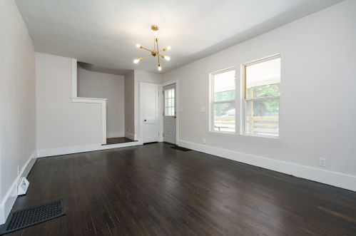 1315 Cork Street Ct, Kalamazoo MI  49001-4651 exterior