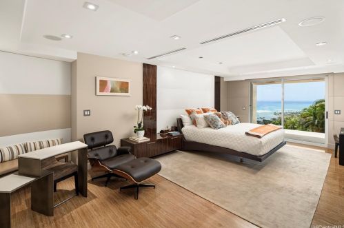 360 Puuikena Dr, Honolulu HI 96821-0025 exterior