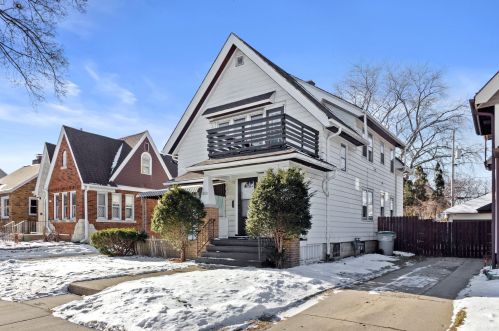 3019 61st St, Milwaukee WI  53219-3038 exterior