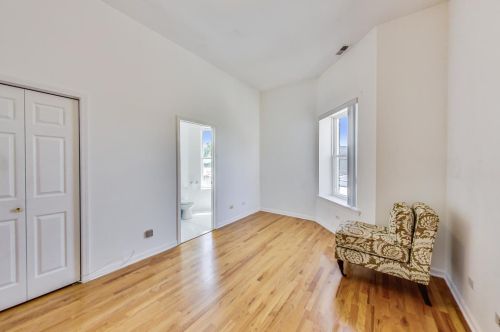 4844 Spaulding Ave, Chicago IL 60625-5205 exterior