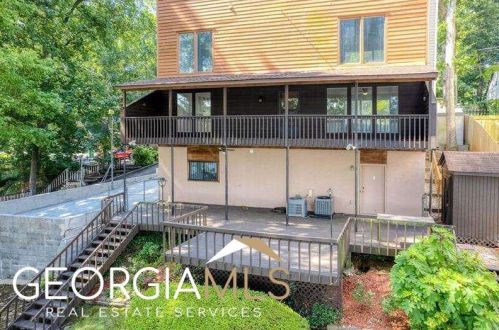 8370 Lake Dr, Lithonia, GA 30039-5724