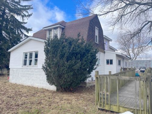 3101 Arthur St, Coppersville, MI 49404-9447