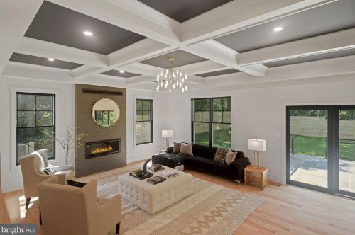 6516 Beverly Ave, Mc Lean VA 22101-5222 exterior