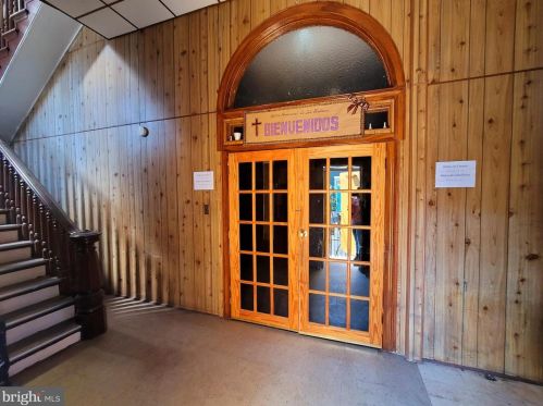 2320 Hancock St, Philadelphia PA 19122-1608 exterior