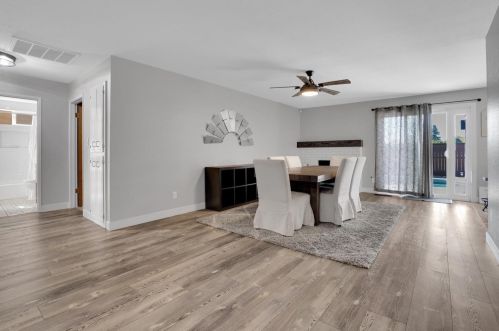 1941 Carleton Dr, Turlock CA 95382-2112 exterior