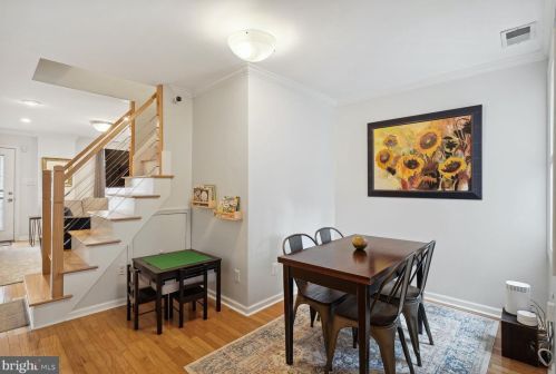 819 9th St, Washington DC  20002-3731 exterior