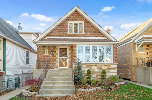 5544 Nordica Ave, Chicago, IL 60638-2212