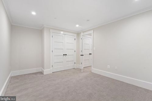 1332 Independence Ave, Washington DC  20003-2365 exterior