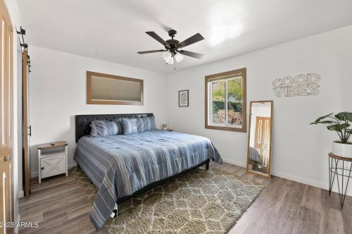 2152 Clarendon Ave, Phoenix AZ 85033-4120 exterior