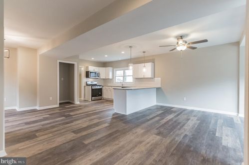 259 Logan Ave, Camden NJ 08106-1135 exterior